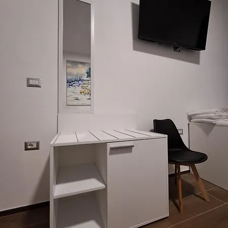 L'artista 3*