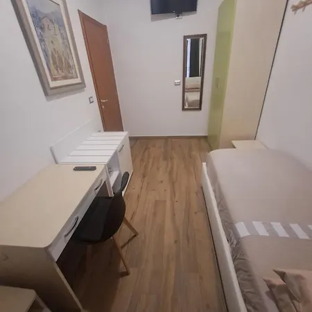 L'artista 3*